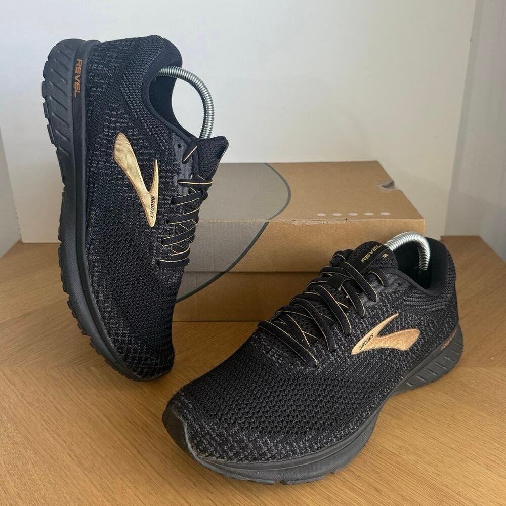 Brooks Revel 3 Black/Gold Men Running Sneakers- SZ 10